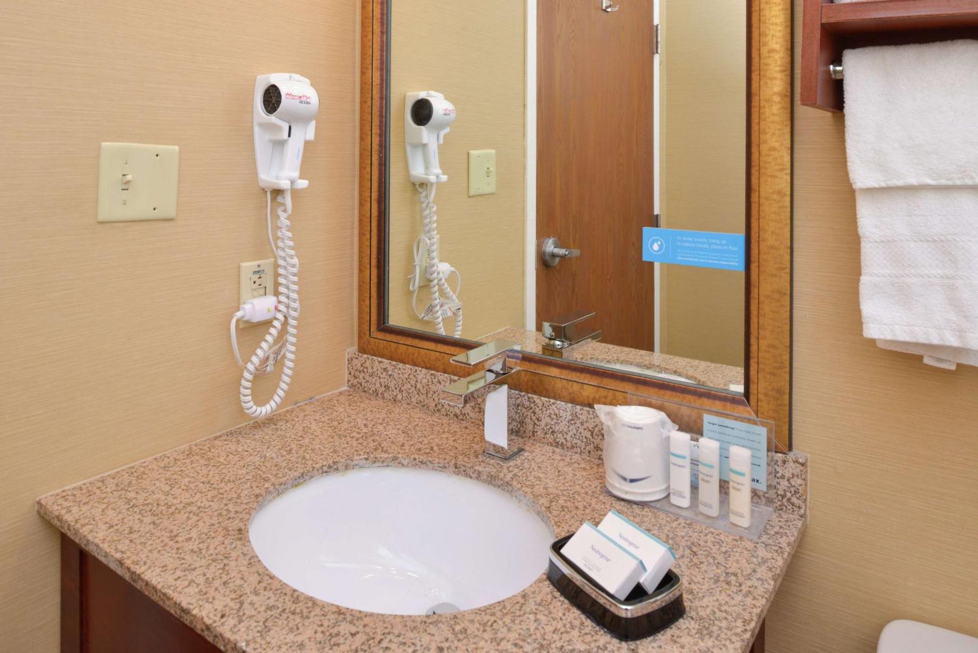 Hampton Inn Columbus-East Pickerington Eksteriør billede