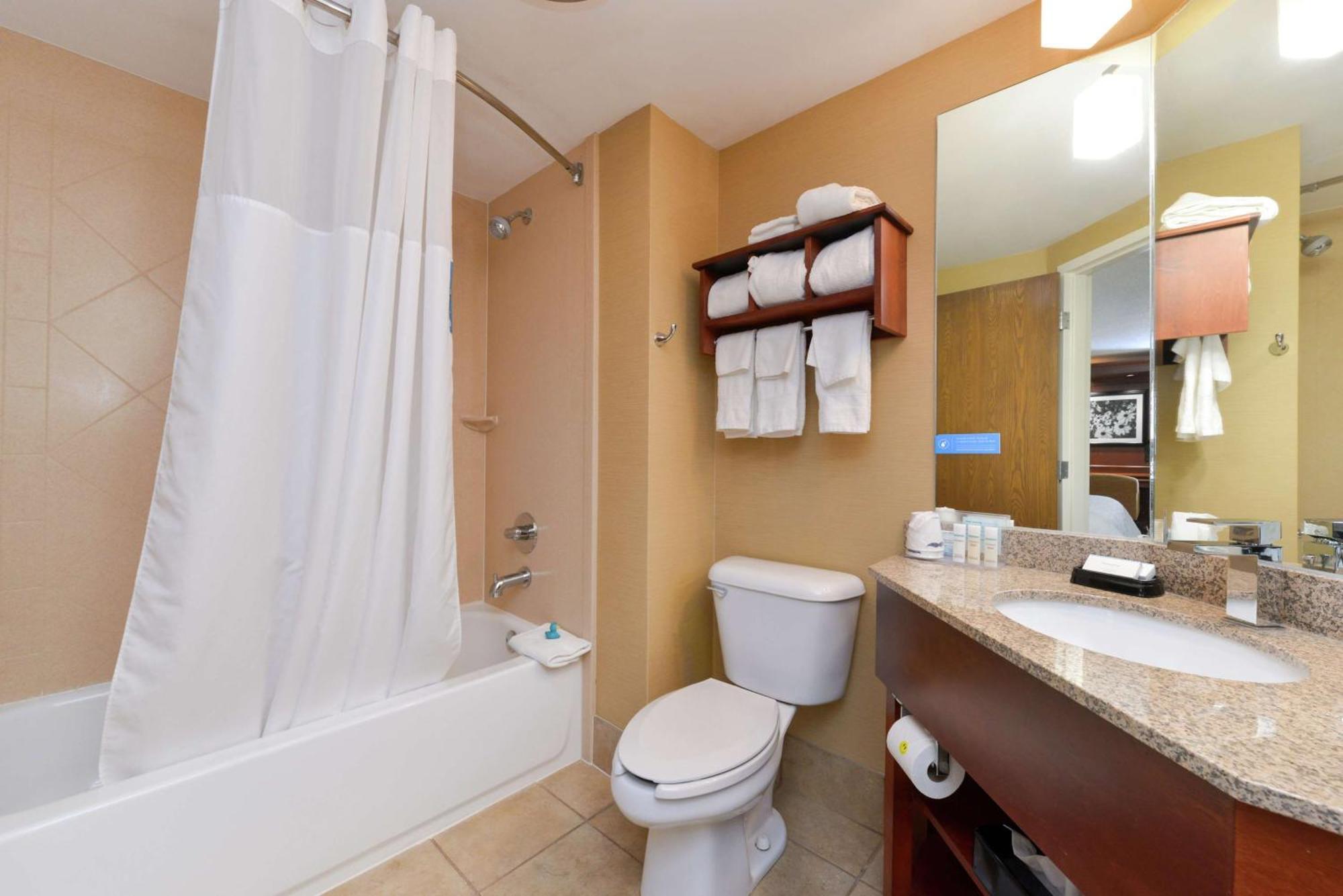 Hampton Inn Columbus-East Pickerington Eksteriør billede